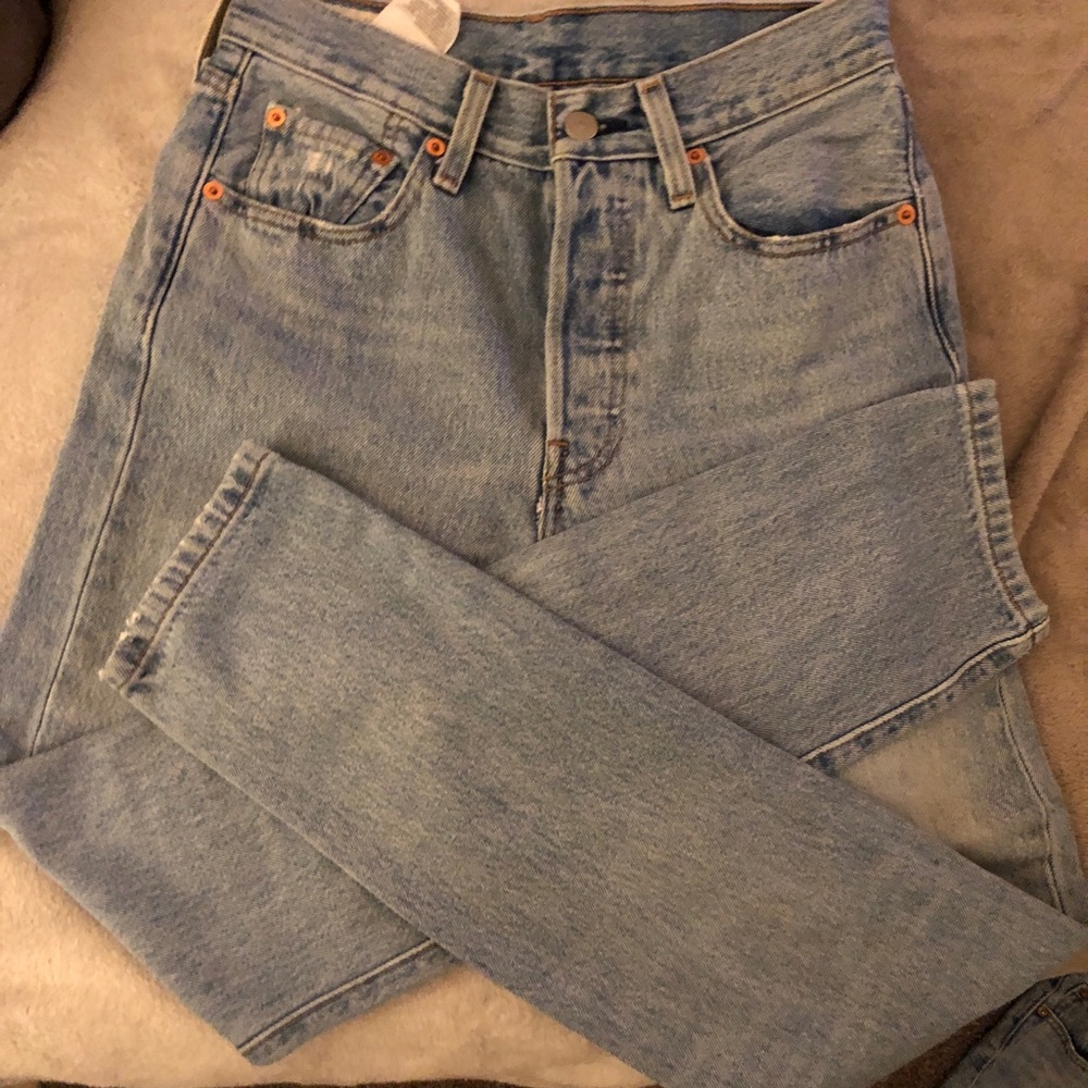 501 LEVIS SKINNY JEANS
